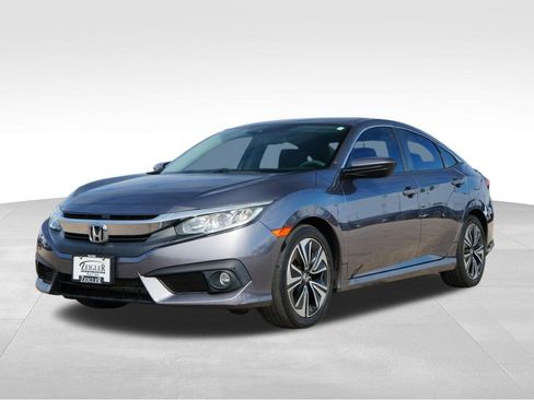 Used 2017 Honda Civic EX-T image 3