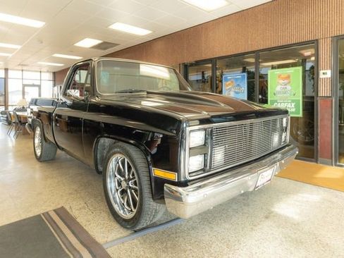 Used 1987 GMC Sierra 1500 R1500  TRUE MILES UNKOWN image 3