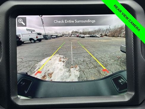 Used 2023 Jeep Gladiator Sport image 16