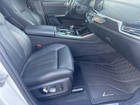 Used 2019 BMW X5 xDrive40i w/ M Sport Package image 62