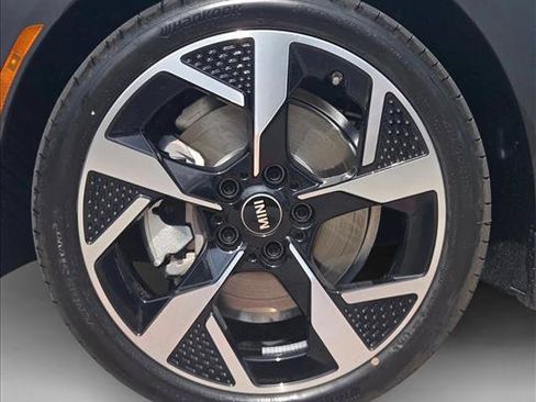 Certified 2026 MINI Cooper S FWD image 19