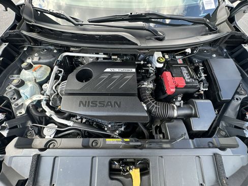Used 2023 Nissan Rogue SV FWD image 33