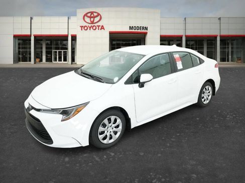 New 2026 Toyota Corolla LE image 1