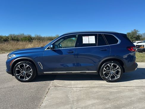 Used 2022 BMW X5 xDrive40i w/ Premium Package image 5
