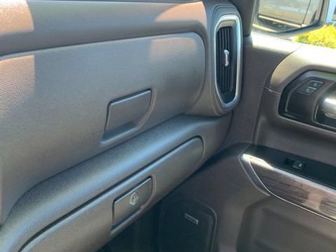 Certified 2022 Chevrolet Silverado 1500 LTZ AWD/4WD image 32
