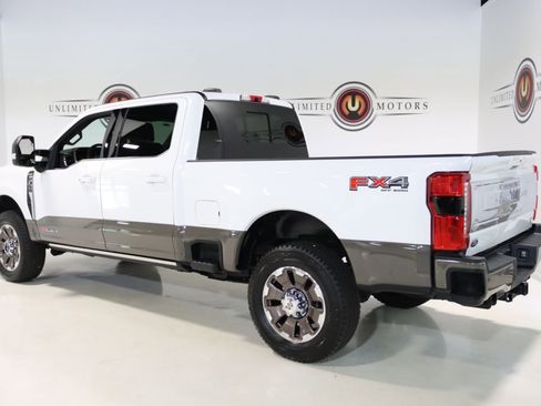 Used 2026 Ford F350 King Ranch AWD/4WD image 3
