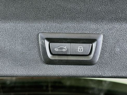 Used 2023 BMW X3 sDrive30i w/ Premium Package RWD image 31