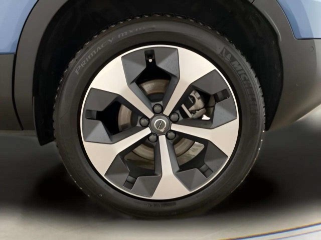 Used 2025 Volvo XC40 B5 Plus AWD/4WD image 99