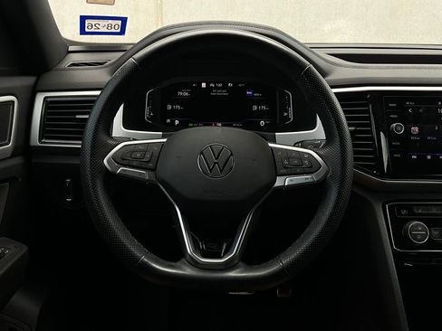 Used 2022 Volkswagen Atlas Cross Sport SEL R-Line image 37