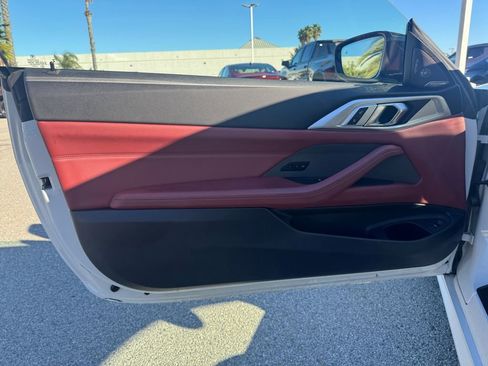 Used 2023 BMW M440i Coupe w/ Premium Package image 11