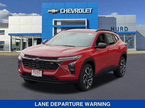 New 2026 Chevrolet Trax RS w/ Sunroof Package FWD image 9