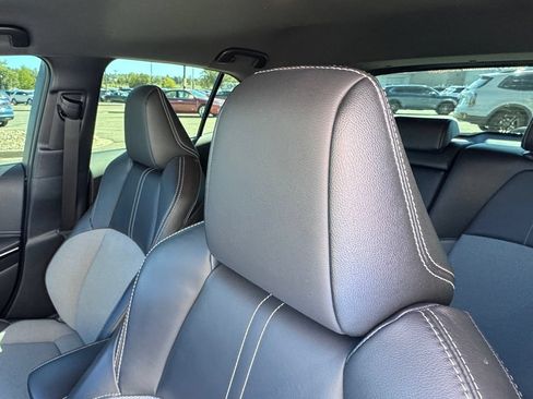 Used 2021 Toyota Corolla XSE FWD image 21
