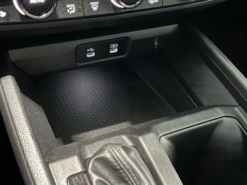 Used 2024 Honda Accord EX image 26