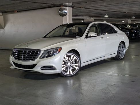 Used 2016 Mercedes-Benz S 550 Sedan image 2