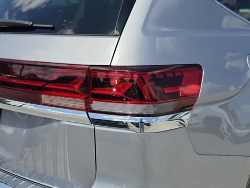 Used 2024 Volkswagen Atlas SE FWD image 38