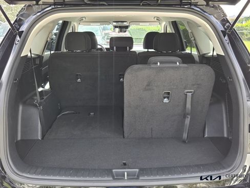 Certified 2026 Kia Sorento LX FWD image 14