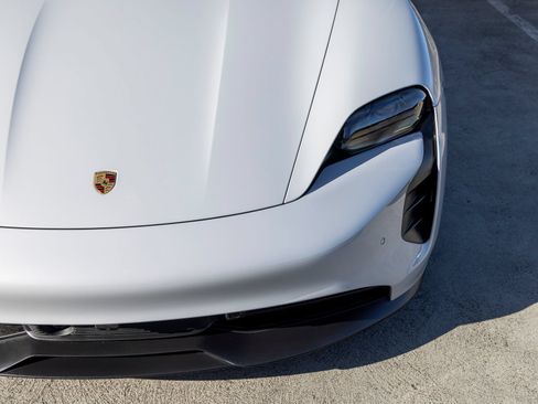 Certified 2023 Porsche Taycan GTS AWD/4WD image 17