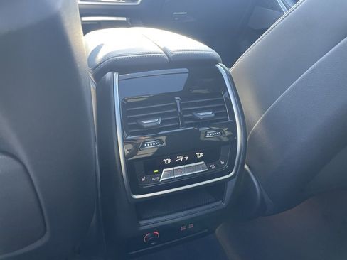 Used 2024 BMW X5 sDrive40i image 28