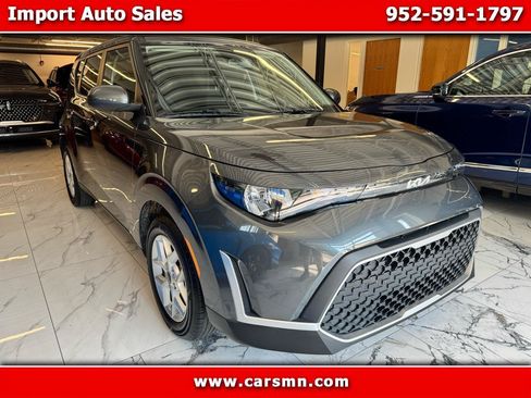 Used 2023 Kia Soul LX w/ Option Group 015 FWD image 1