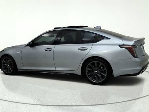 Used 2023 Cadillac CT5 V w/ Premium Package RWD image 5