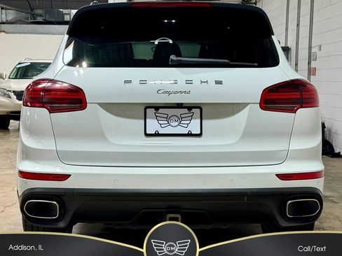 Used 2017 Porsche Cayenne Platinum Edition AWD/4WD image 7