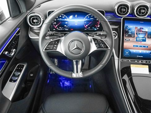 Certified 2026 Mercedes-Benz GLC 300 4MATIC image 11