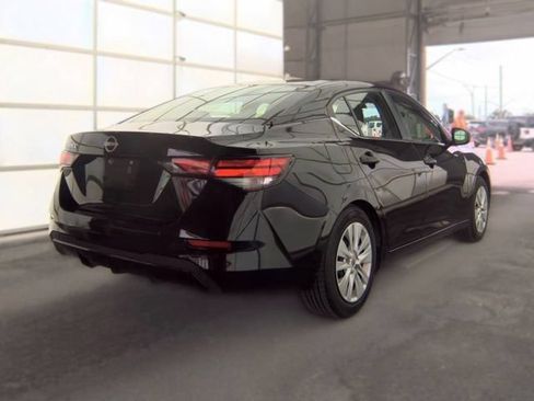 Used 2024 Nissan Sentra S FWD image 3