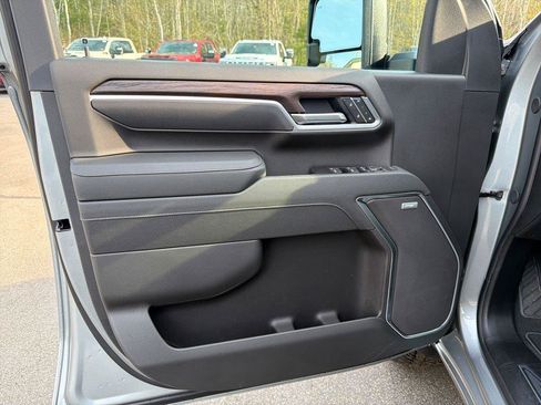 New 2026 GMC Sierra 3500 SLT w/ SLT Convenience Package AWD/4WD image 10
