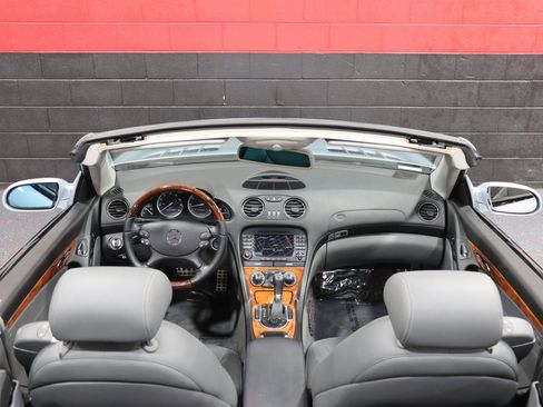 Used 2006 Mercedes-Benz SL 500 image 40