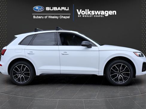 Used 2023 Audi SQ5 Premium Plus w/ Premium Plus Package AWD/4WD image 10