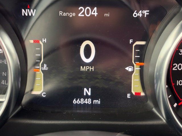 Used 2022 Jeep Gladiator Mojave w/ Cold Weather Group AWD/4WD image 15