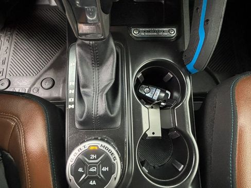 Used 2022 Ford Bronco Outer Banks image 22
