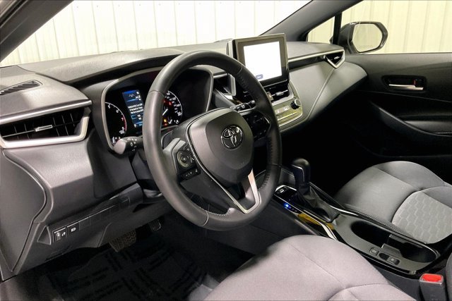 Used 2025 Toyota Corolla SE FWD image 14