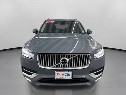 Used 2023 Volvo XC90 B6 Ultimate AWD/4WD image 2