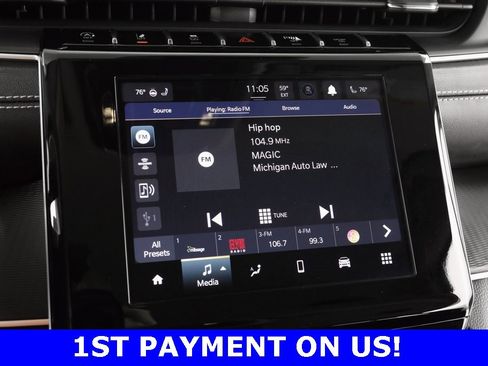 Certified 2023 Jeep Grand Cherokee Laredo w/ Luxury Tech Group I image 33