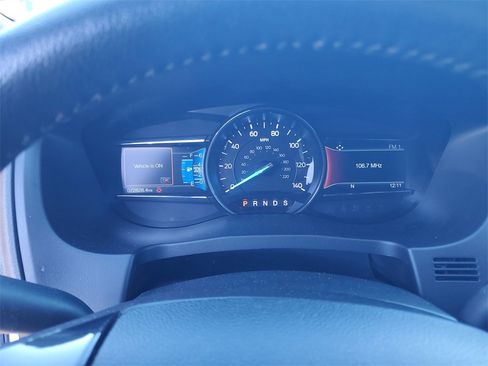 Used 2019 Ford Explorer XLT w/ Equipment Group 202A image 27