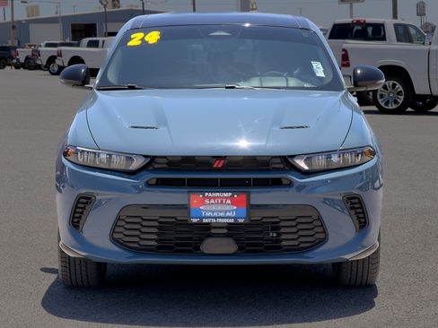 Used 2024 Dodge Hornet R/T Plus w/ R/T Blacktop Package AWD/4WD image 8