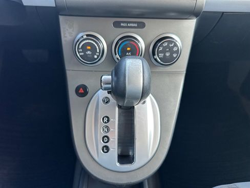 Used 2012 Nissan Sentra 2.0 SR w/ Special Edition Pkg image 24