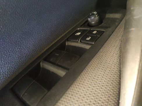 Used 2022 Toyota Corolla LE FWD image 27