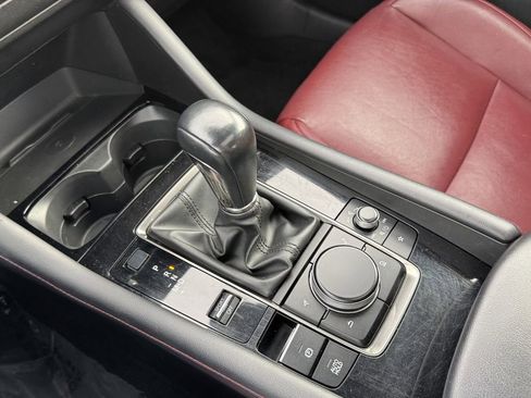 Used 2024 MAZDA MAZDA3 s image 25