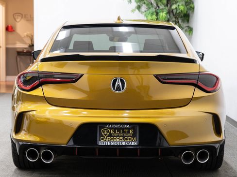 Used 2022 Acura TLX Type S image 4