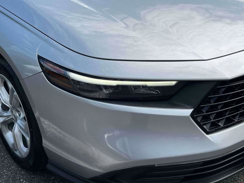 Used 2023 Honda Accord LX image 7