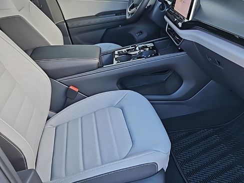 New 2026 Volkswagen Atlas Cross Sport SEL AWD/4WD image 13