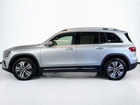 Used 2026 Mercedes-Benz GLB 250 4MATIC image 8