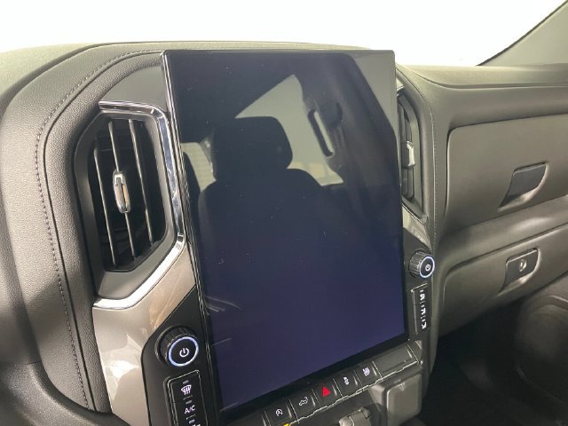 Used 2021 GMC Sierra 1500 Elevation w/ LPO, Elevation Black Package AWD/4WD image 7