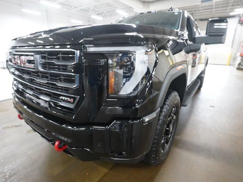 Used 2026 GMC Sierra 2500 AT4 w/ AT4 Preferred Package AWD/4WD image 22