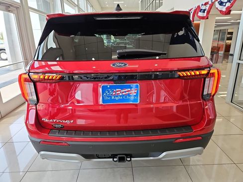 New 2026 Ford Explorer Platinum RWD image 10