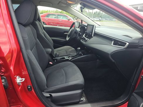 Used 2020 Toyota Corolla LE FWD image 15