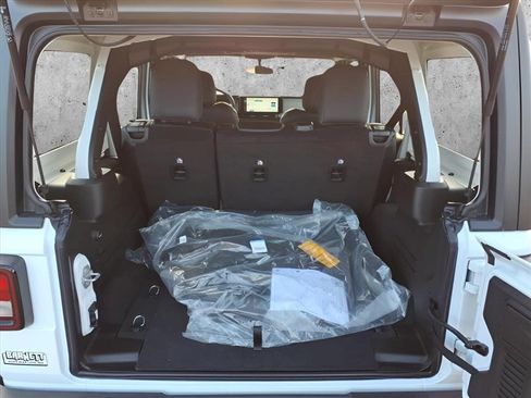 New 2026 Jeep Wrangler Unlimited Sport AWD/4WD image 11