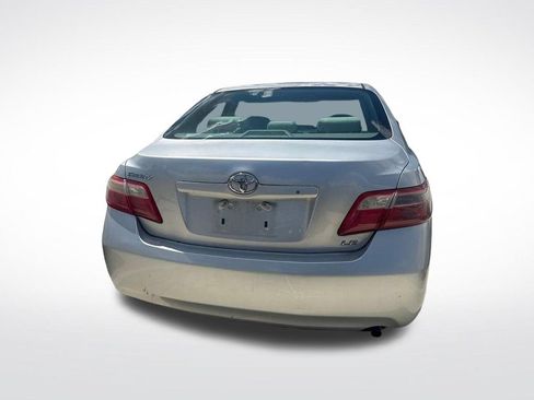 Used 2008 Toyota Camry LE FWD image 4